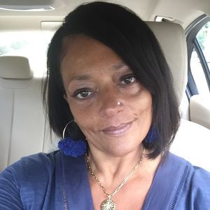 Meet your Posher, Tonya